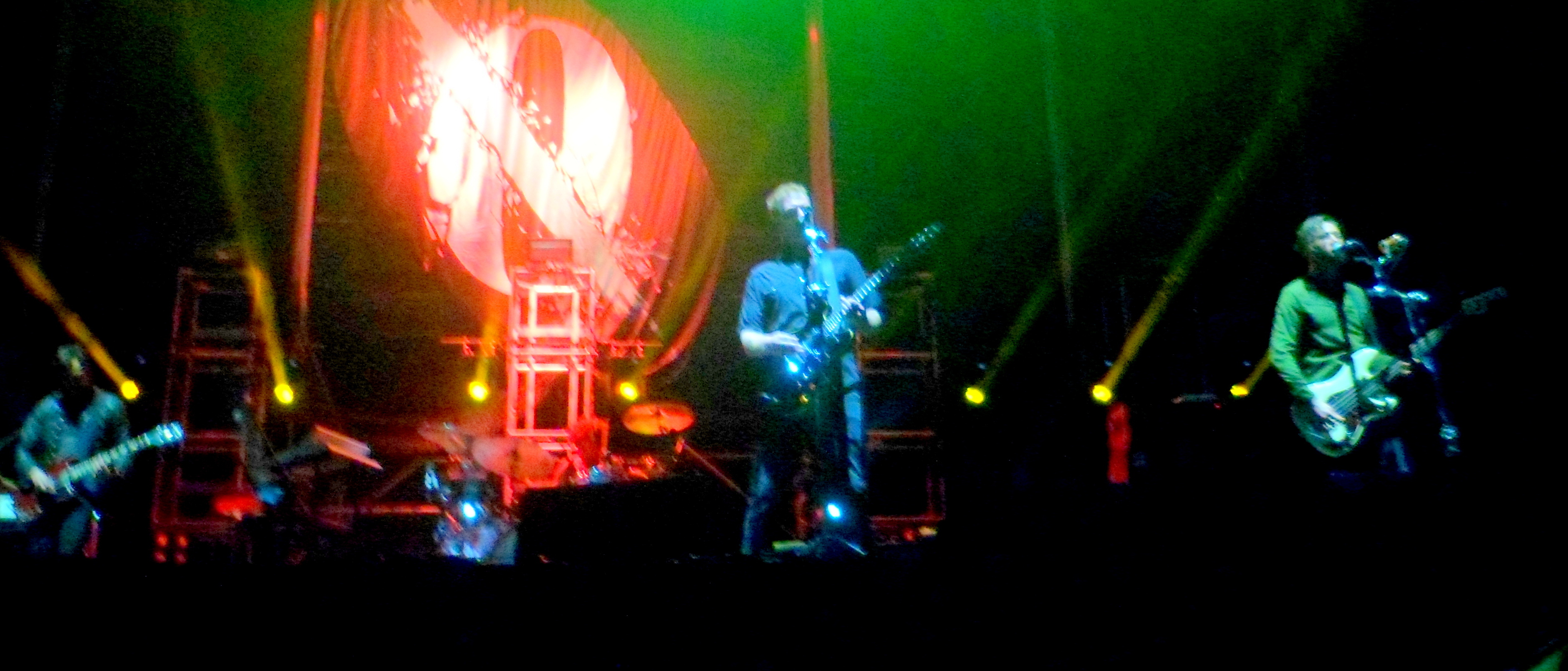 QotSA live