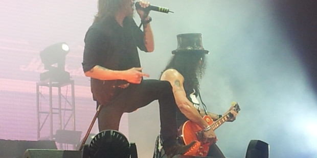 Myles Kennedy y Slash II